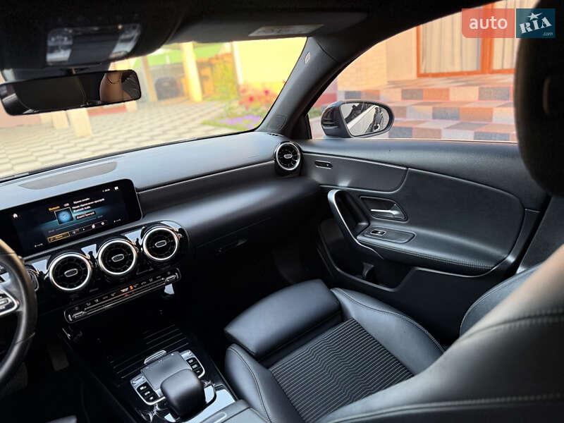 Хетчбек Mercedes-Benz A-Class 2019 в Хмельницькому
