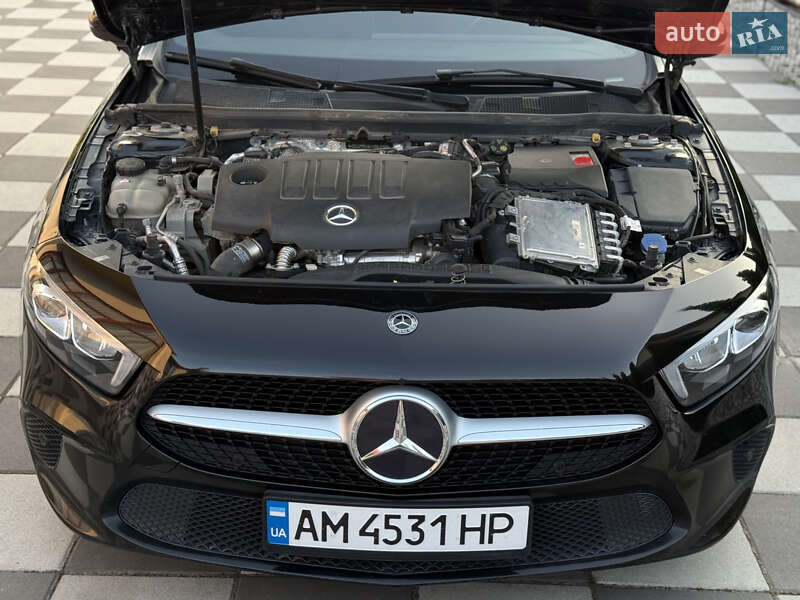 Хетчбек Mercedes-Benz A-Class 2019 в Хмельницькому
