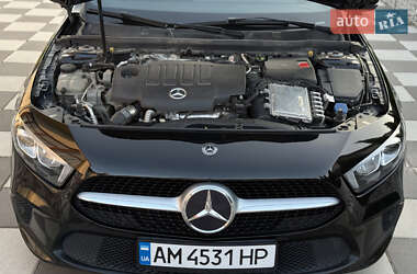 Хэтчбек Mercedes-Benz A-Class 2019 в 