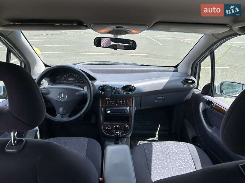 Хэтчбек Mercedes-Benz A-Class 2004 в Киеве