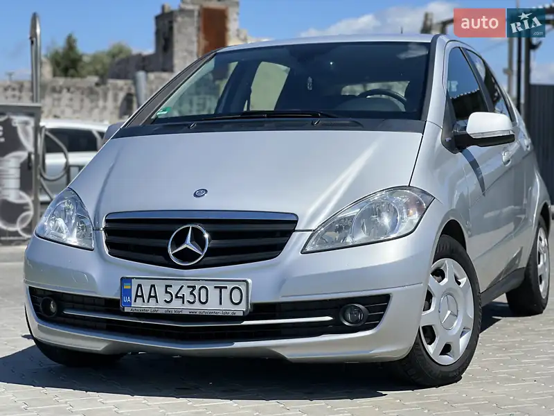 Mercedes-Benz A-Class 2011
