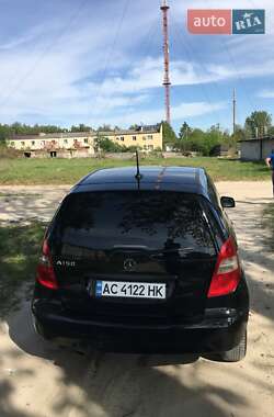 Хэтчбек Mercedes-Benz A-Class 2010 в 