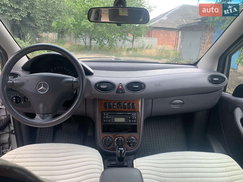 Хэтчбек Mercedes-Benz A-Class 2003 в Днепре фото 12 Хэтчбек Mercedes-Benz A-Class 2003 в Днепре