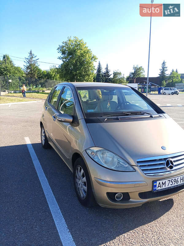 Хэтчбек Mercedes-Benz A-Class 2004 в Житомире