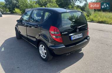 Хэтчбек Mercedes-Benz A-Class 2005 в 