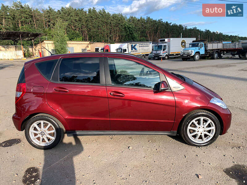 Хэтчбек Mercedes-Benz A-Class 2010 в Киеве