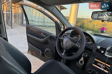 Хэтчбек Mercedes-Benz A-Class 2008 в 