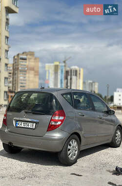 Хэтчбек Mercedes-Benz A-Class 2005 в 