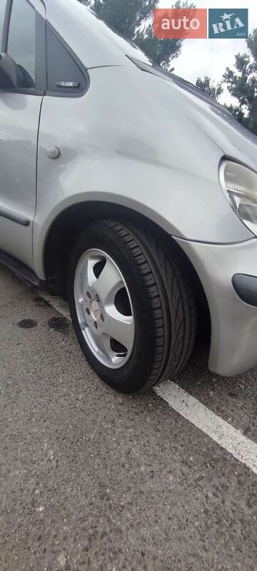 Хетчбек Mercedes-Benz A-Class 2001 в Черкасах