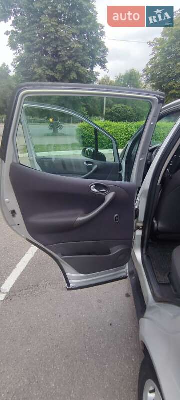 Хетчбек Mercedes-Benz A-Class 2001 в Черкасах