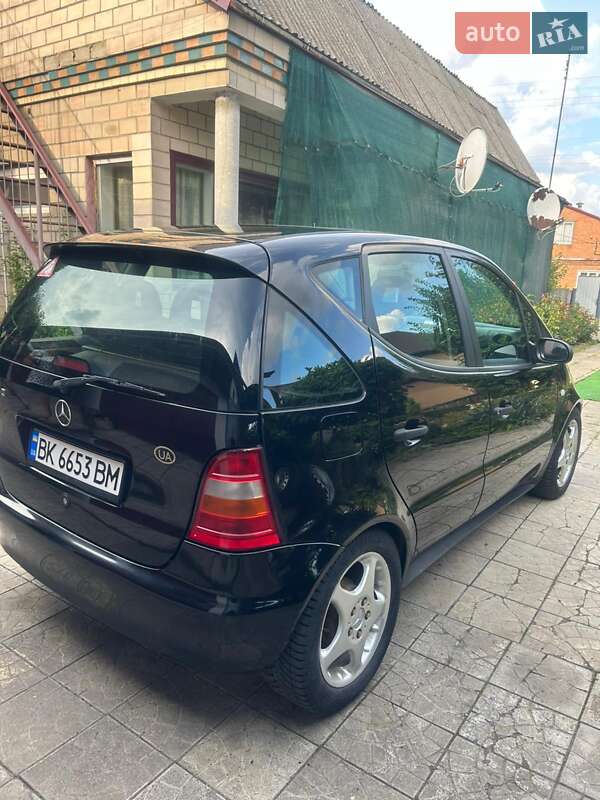 Хэтчбек Mercedes-Benz A-Class 2000 в Городище
