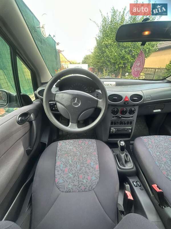 Хэтчбек Mercedes-Benz A-Class 2000 в Городище