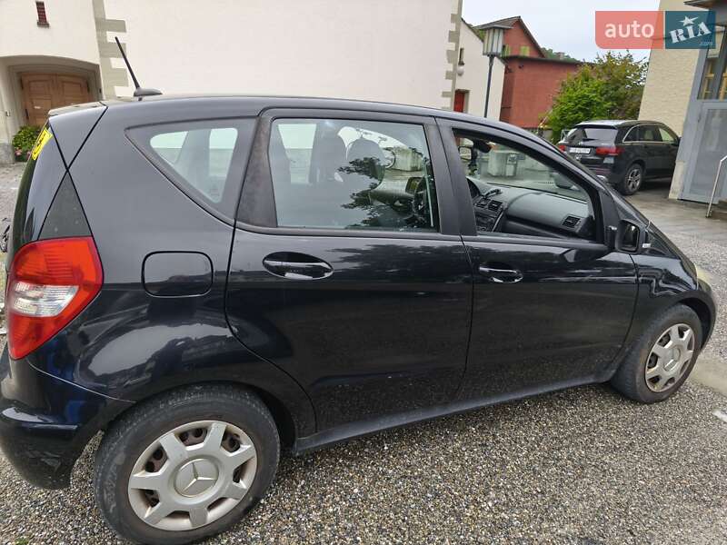 Хэтчбек Mercedes-Benz A-Class 2010 в Киеве