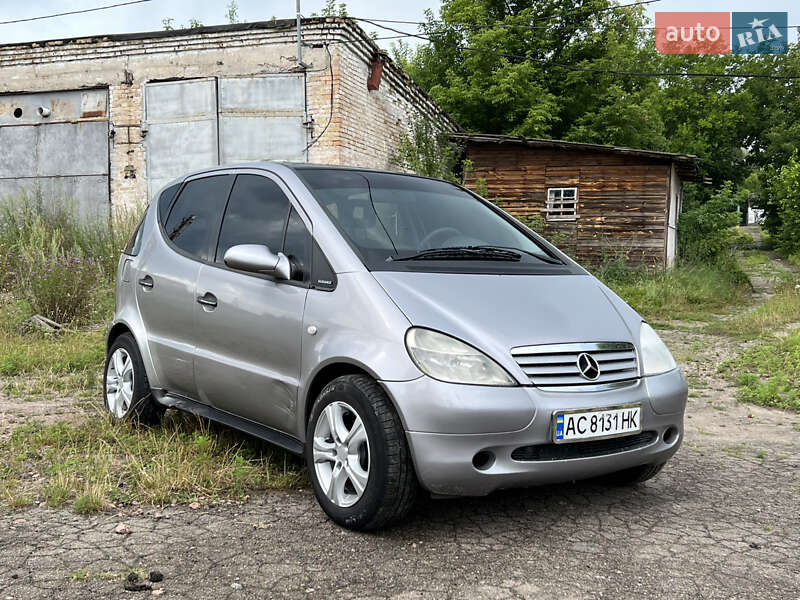 Хэтчбек Mercedes-Benz A-Class 1997 в 