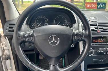 Хетчбек Mercedes-Benz A-Class 2005 в 