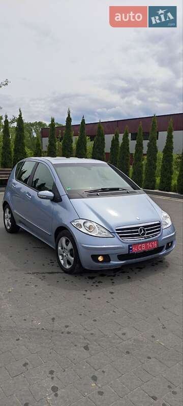 Хэтчбек Mercedes-Benz A-Class 2007 в 