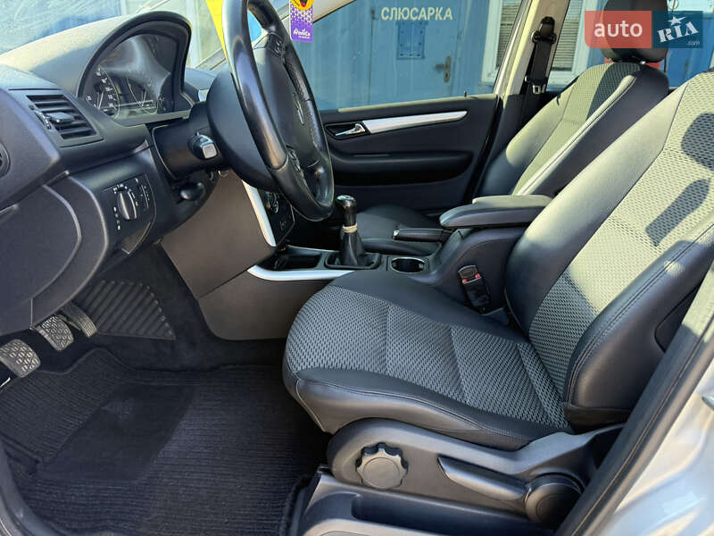 Хэтчбек Mercedes-Benz A-Class 2008 в Полтаве фото 17 Хэтчбек Mercedes-Benz A-Class 2008 в Полтаве