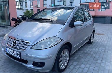 Хэтчбек Mercedes-Benz A-Class 2006 в 