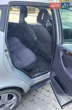 Хетчбек Mercedes-Benz A-Class 2001 в 