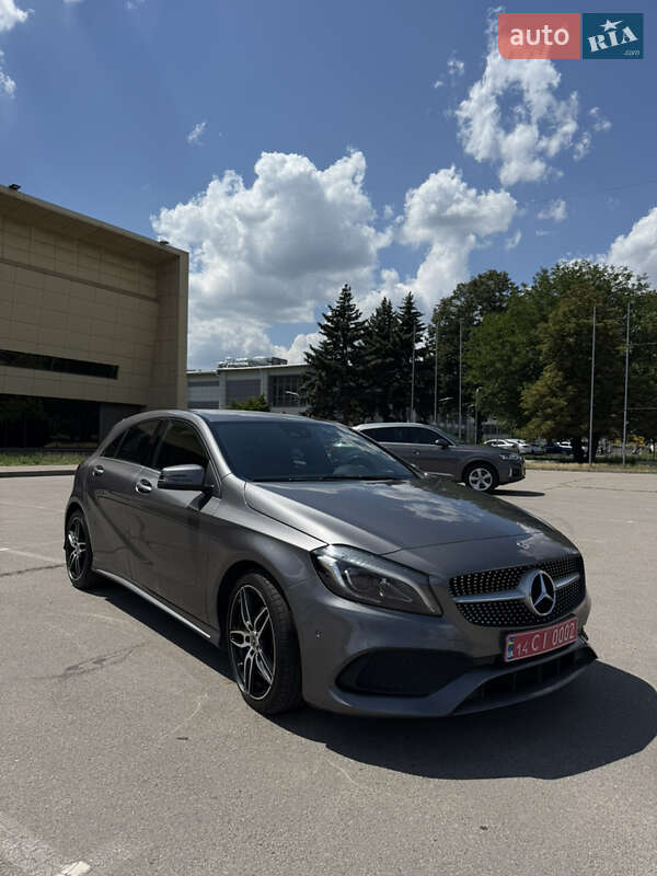 Хэтчбек Mercedes-Benz A-Class 2018 в Запорожье