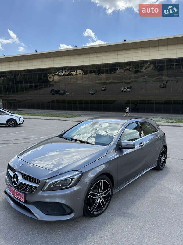 Хэтчбек Mercedes-Benz A-Class 2018 в Запорожье