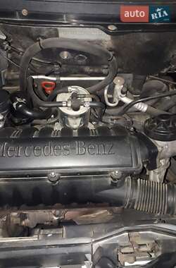 Хэтчбек Mercedes-Benz A-Class 2002 в 