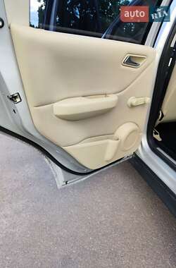 Хэтчбек Mercedes-Benz A-Class 2005 в 