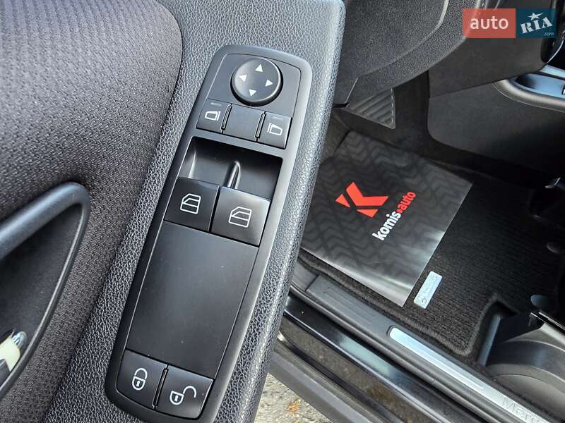 Купе Mercedes-Benz A-Class 2006 в Хмельницком фото 20 Купе Mercedes-Benz A-Class 2006 в Хмельницком