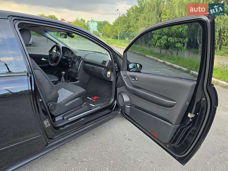 Купе Mercedes-Benz A-Class 2006 в Хмельницком фото 37 Купе Mercedes-Benz A-Class 2006 в Хмельницком