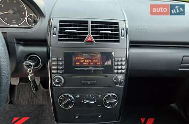 Купе Mercedes-Benz A-Class 2006 в 