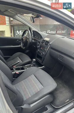 Хэтчбек Mercedes-Benz A-Class 2007 в 