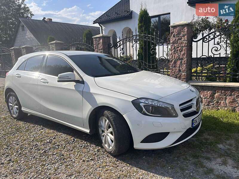 Хэтчбек Mercedes-Benz A-Class 2013 в Хмельницком