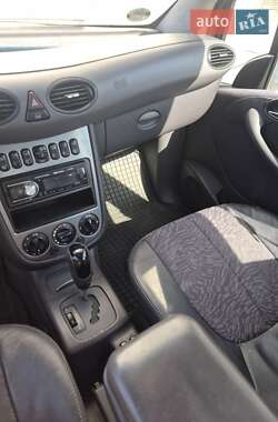 Хэтчбек Mercedes-Benz A-Class 2004 в 