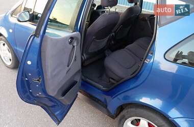 Хэтчбек Mercedes-Benz A-Class 2001 в 