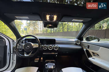 Седан Mercedes-Benz A-Class 2019 в 