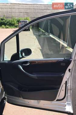 Хэтчбек Mercedes-Benz A-Class 2002 в 