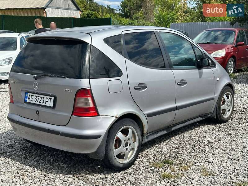 Хетчбек Mercedes-Benz A-Class 2000 в Дніпрі