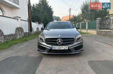 Хэтчбек Mercedes-Benz A-Class 2012 в 