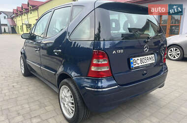 Хэтчбек Mercedes-Benz A-Class 2002 в 