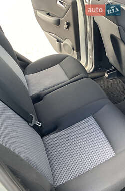 Хэтчбек Mercedes-Benz A-Class 2005 в 