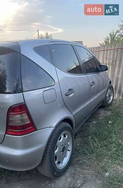 Хэтчбек Mercedes-Benz A-Class 2000 в 
