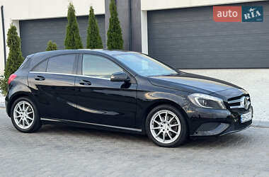 Хэтчбек Mercedes-Benz A-Class 2014 в 