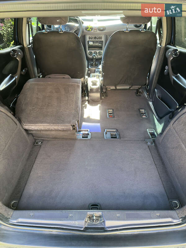 Хэтчбек Mercedes-Benz A-Class 2003 в Стрые фото 40 Хэтчбек Mercedes-Benz A-Class 2003 в Стрые