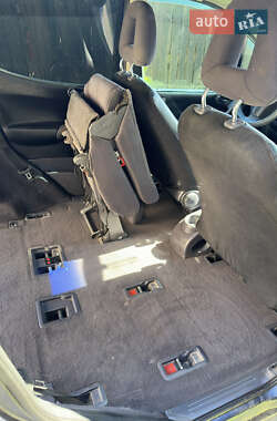 Хэтчбек Mercedes-Benz A-Class 2003 в 