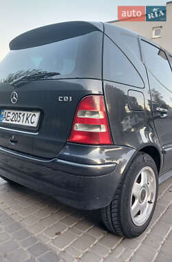 Хэтчбек Mercedes-Benz A-Class 2002 в 