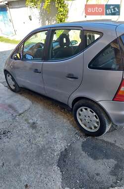 Хэтчбек Mercedes-Benz A-Class 2000 в 