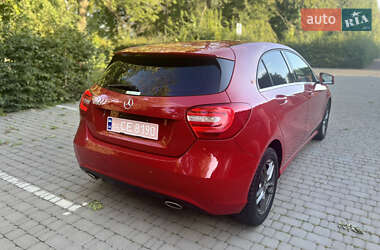 Хетчбек Mercedes-Benz A-Class 2014 в 