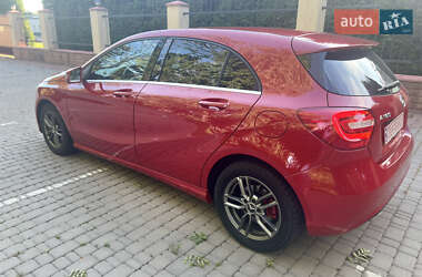 Хетчбек Mercedes-Benz A-Class 2014 в 