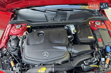 Хетчбек Mercedes-Benz A-Class 2014 в 