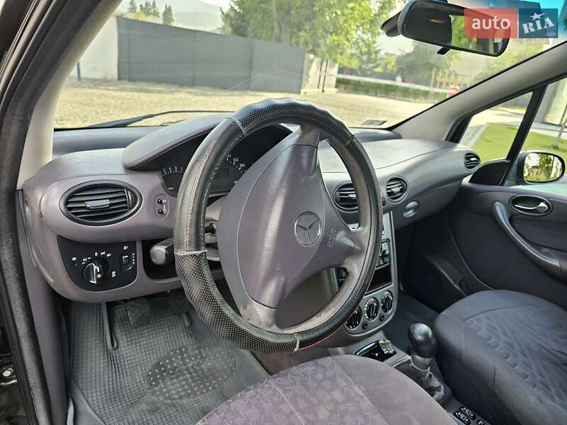 Хетчбек Mercedes-Benz A-Class 2001 в Сваляві